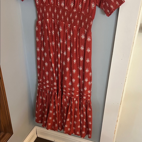 Anthropologie Red and White Patterned Somerset Maxi Dress - Picture 3 of 3